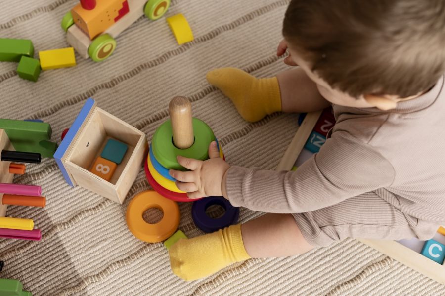 Giochi per bambini piccoli: quali scegliere?
